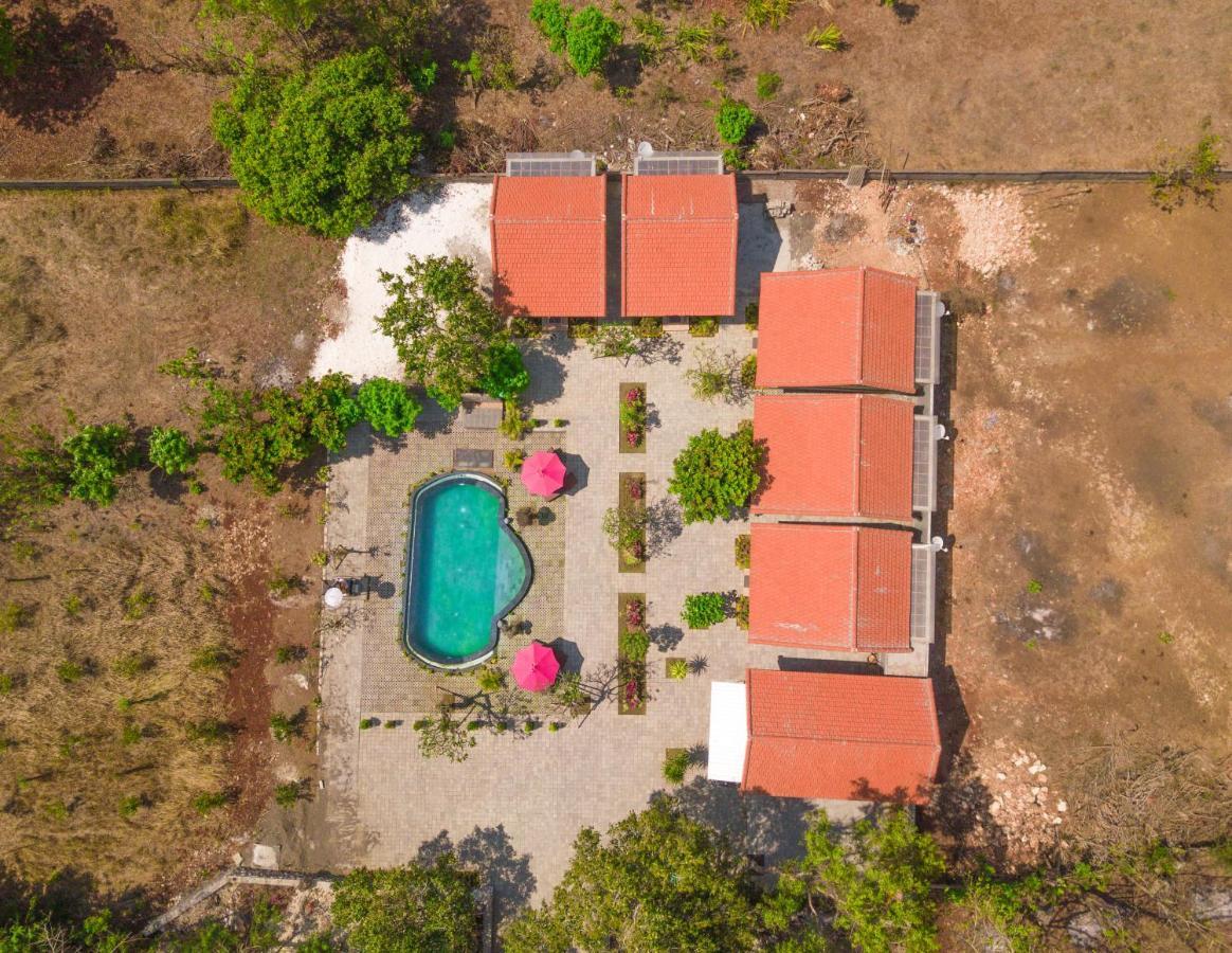 Uluwatu Kayana Bungalows By Bukit Vista Екстер'єр фото