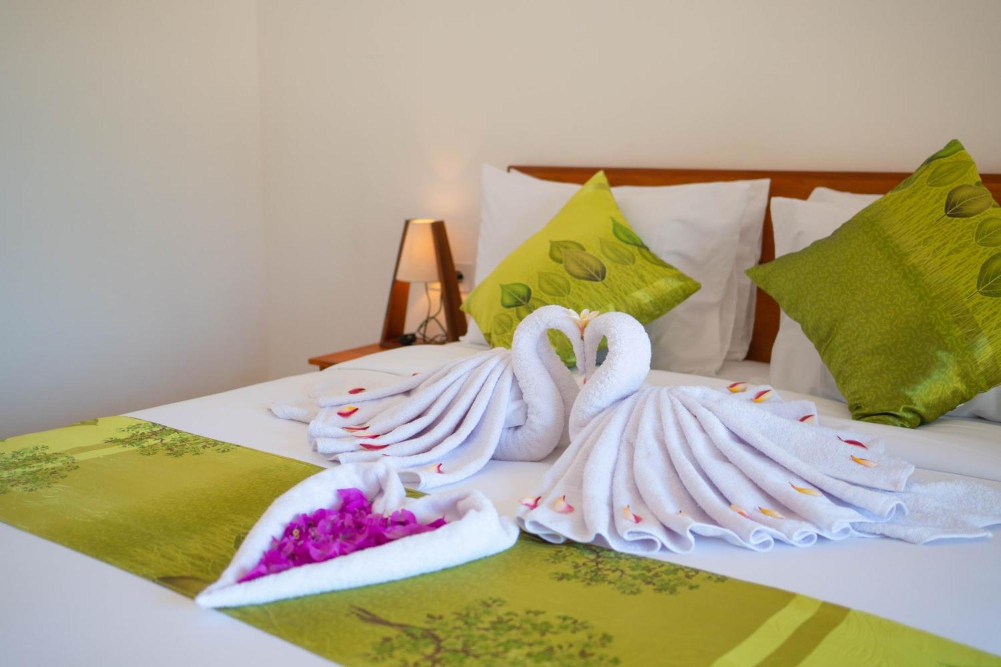 Uluwatu Kayana Bungalows By Bukit Vista Екстер'єр фото