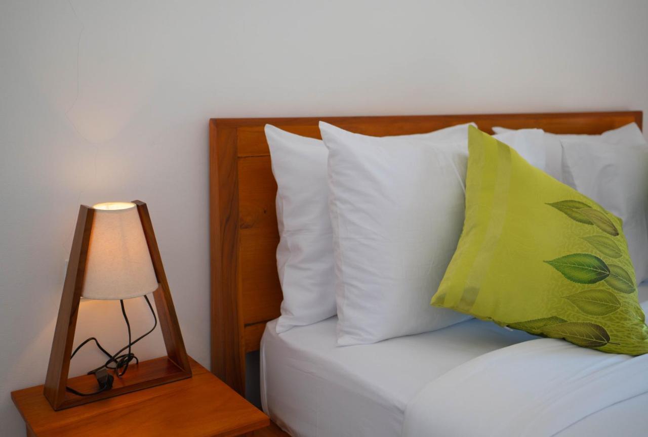 Uluwatu Kayana Bungalows By Bukit Vista Екстер'єр фото