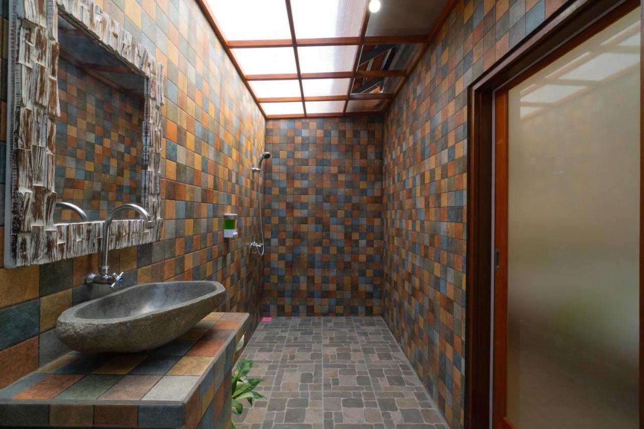 Uluwatu Kayana Bungalows By Bukit Vista Екстер'єр фото